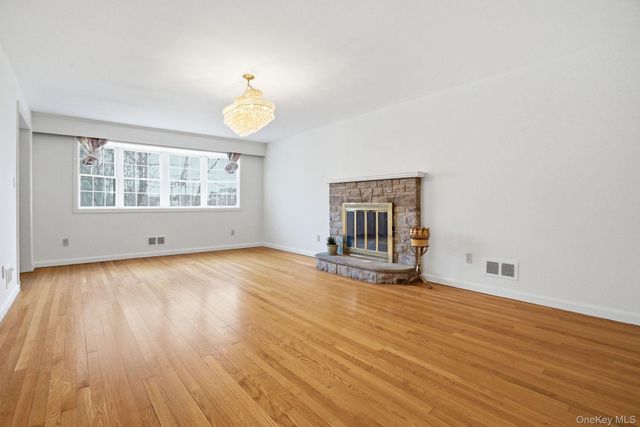 80 Roaring Brook Road, Chappaqua, NY 10514