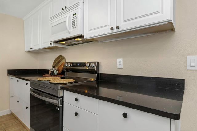 1057 CALUMET STREET, Clearwater, FL 33755