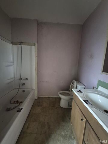 610 W State Street, Princeton, IN 47670