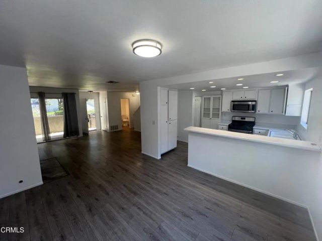 2181 Euclid Avenue, Camarillo, CA 93010