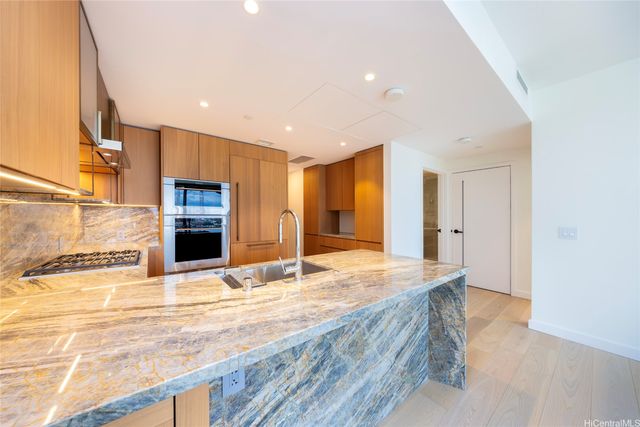 1100 Ala Moana Boulevard 903, Honolulu, HI 96814