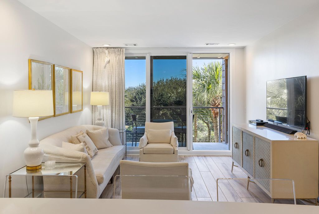 2374 Shipwatch Road, Kiawah Island, SC 29455