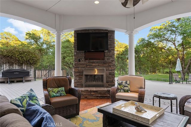 168 Donald Drive, Chico, CA 95973