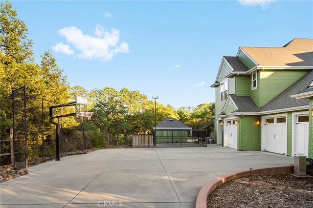 168 Donald Drive, Chico, CA 95973