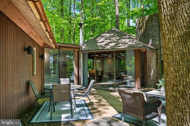 2707 CAVES RD, Owings Mills, MD 21117