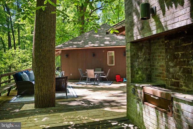 2707 CAVES RD, Owings Mills, MD 21117