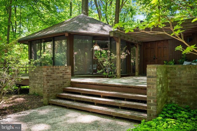 2707 CAVES RD, Owings Mills, MD 21117