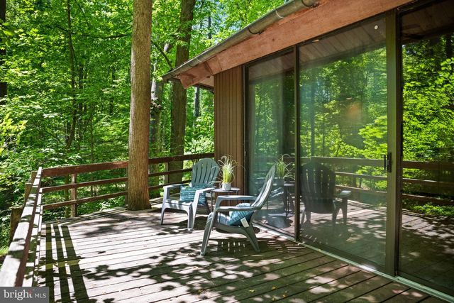 2707 CAVES RD, Owings Mills, MD 21117