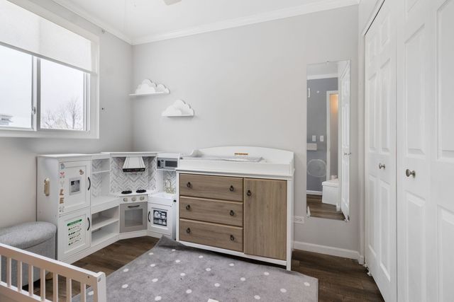 986 Four Seasons Boulevard 986, Aurora, IL 60504