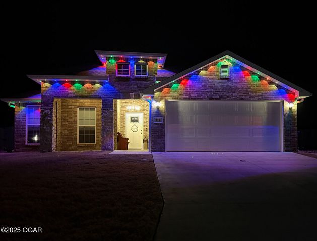 819 Delaney Drive, Carl Junction, MO 64834