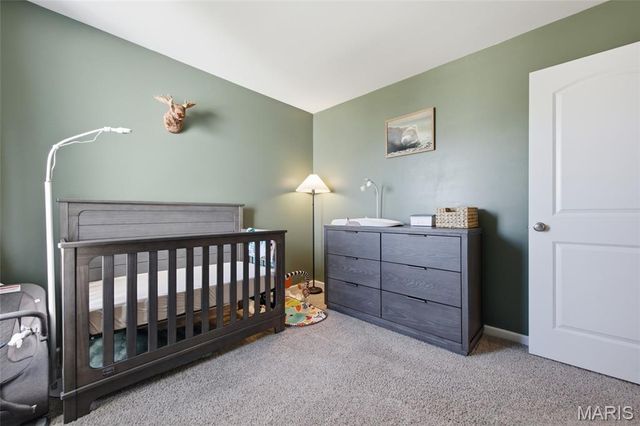 521 Palisades Drive, St Charles, MO 63301