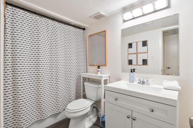 807 Blanco ST 204, Austin, TX 78703
