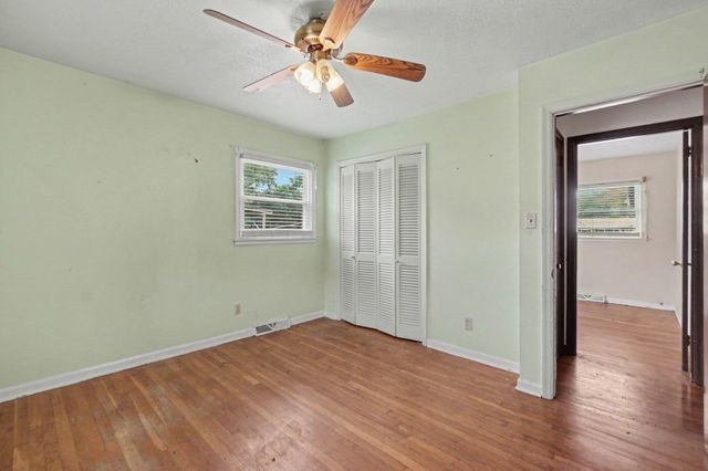 389 Spring Station Court, Lexington, KY 40505