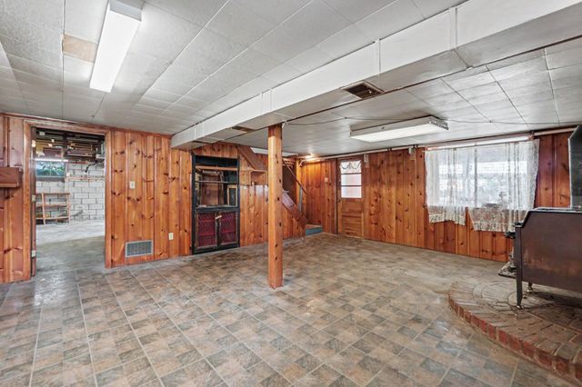 389 Spring Station Court, Lexington, KY 40505