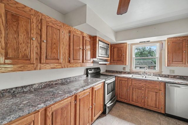 389 Spring Station Court, Lexington, KY 40505