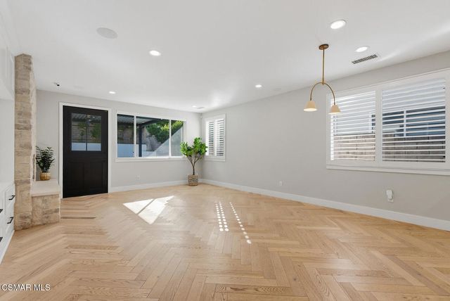 4630 Rio Bravo Court, Moorpark, CA 93021