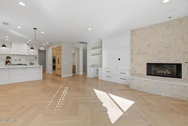 4630 Rio Bravo Court, Moorpark, CA 93021