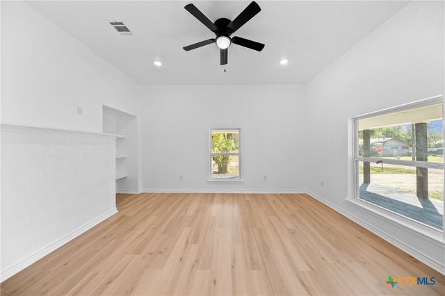 507 2nd Street, Moody, TX 76557