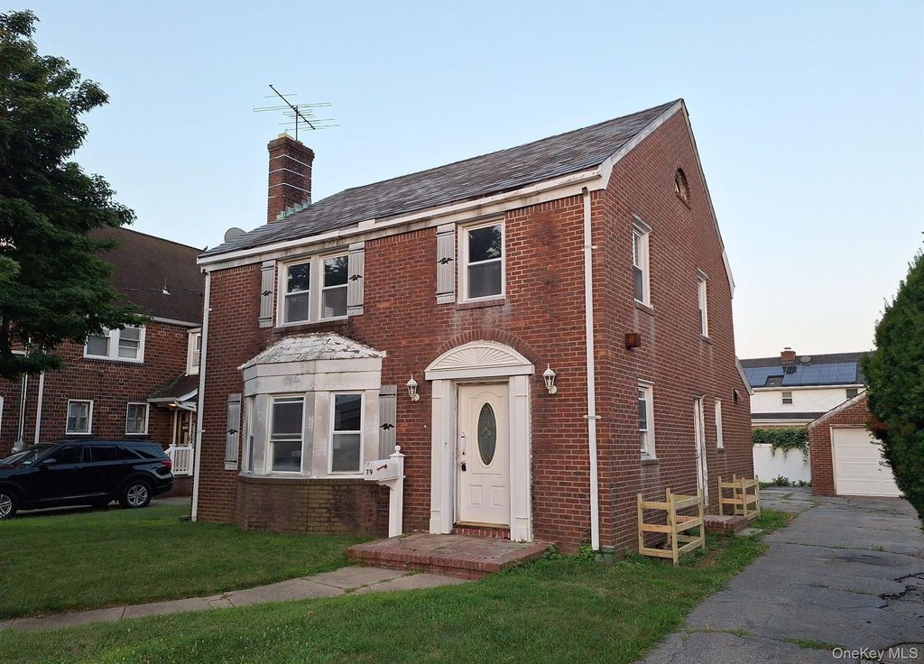 79 Elmwood Avenue, Hempstead, NY 11550