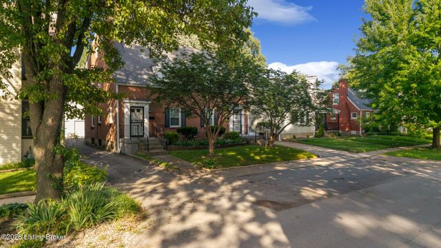 405 Macon Ave, Louisville, KY 40207