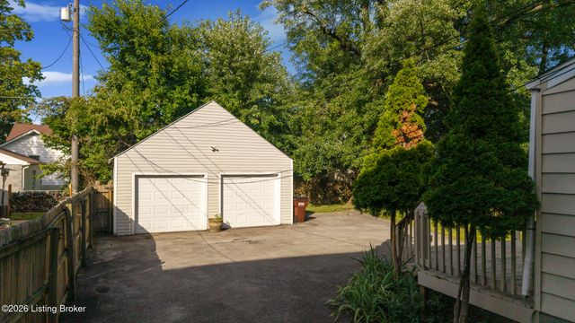 405 Macon Ave, Louisville, KY 40207
