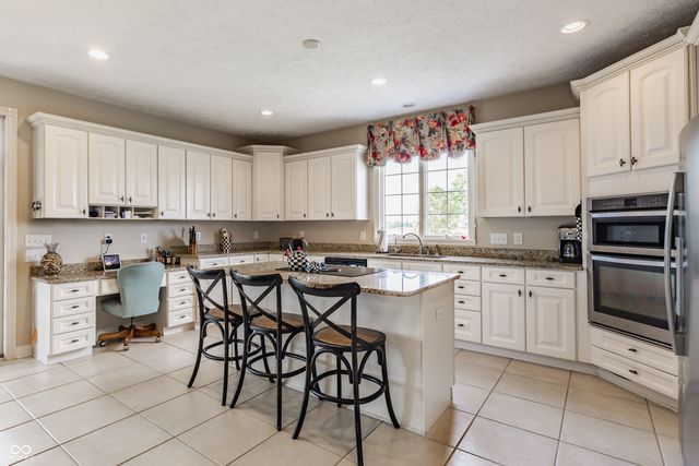 1939 W 161st Street, Westfield, IN 46074