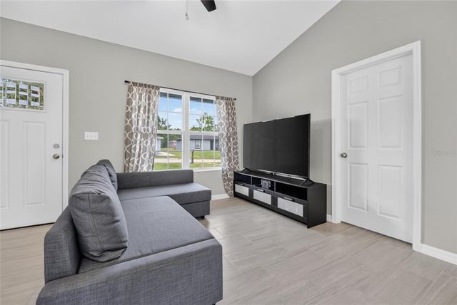 19058 SAINT AUGUSTINE DRIVE, Dunnellon, FL 34432
