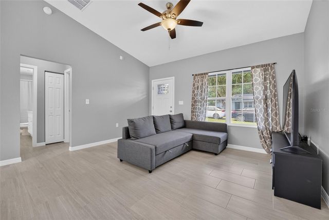 19058 SAINT AUGUSTINE DRIVE, Dunnellon, FL 34432