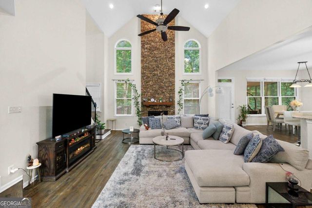 1340 Tahoe Pines Circle, Alpharetta, GA 30005