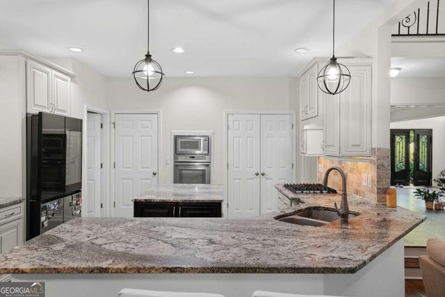 1340 Tahoe Pines Circle, Alpharetta, GA 30005