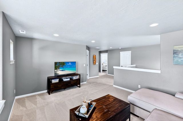 19650 E Kalama Ave, Liberty Lake, WA 99016
