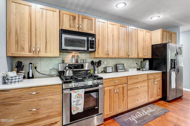 2259 Hartford Road, Cosby, TN 37722