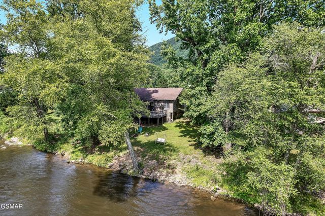 2259 Hartford Road, Cosby, TN 37722
