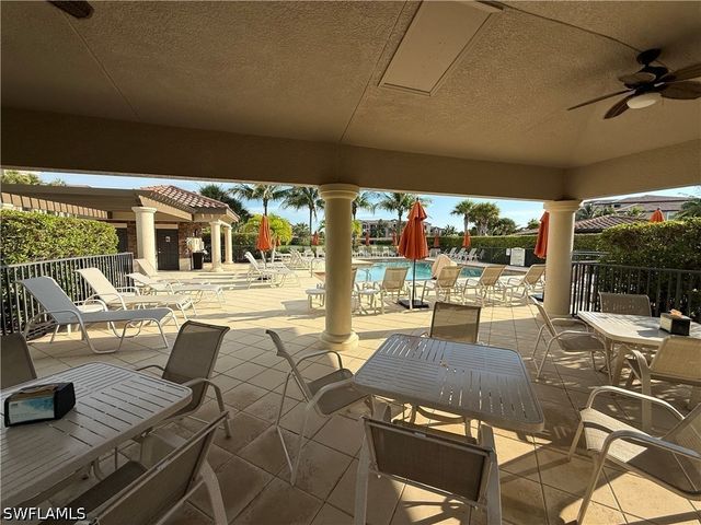 9816 Giaveno CIR 1317, Naples, FL 34113