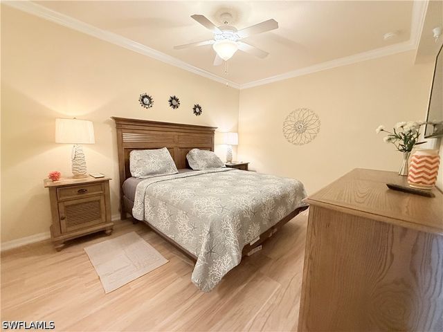 9816 Giaveno CIR 1317, Naples, FL 34113