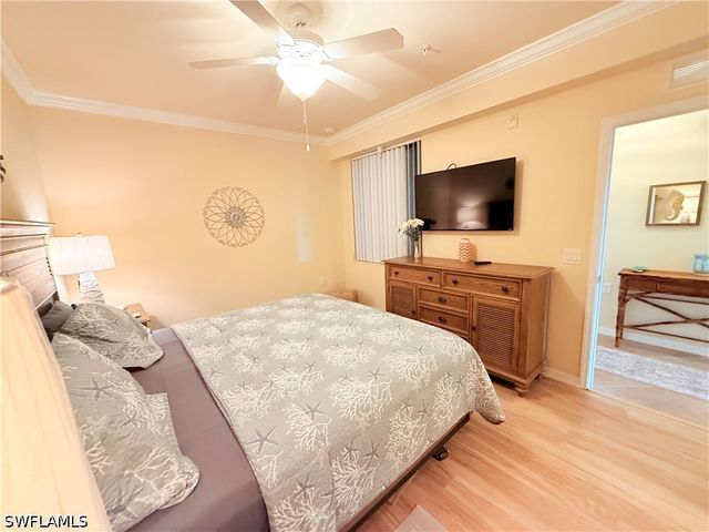 9816 Giaveno CIR 1317, Naples, FL 34113