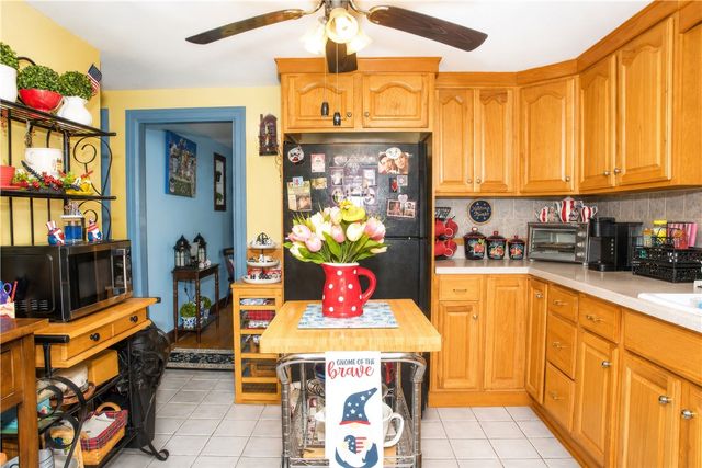 147 Pawtuxet Terrace, West Warwick, RI 02893