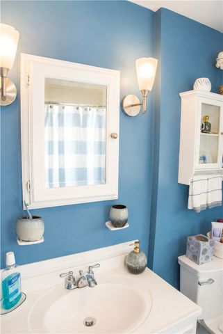 147 Pawtuxet Terrace, West Warwick, RI 02893