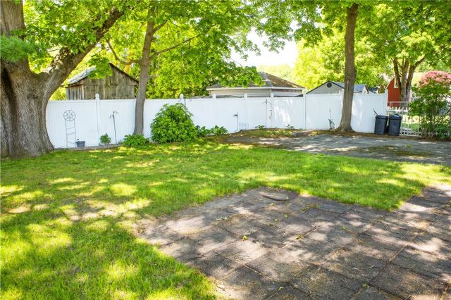 147 Pawtuxet Terrace, West Warwick, RI 02893