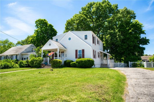 147 Pawtuxet Terrace, West Warwick, RI 02893