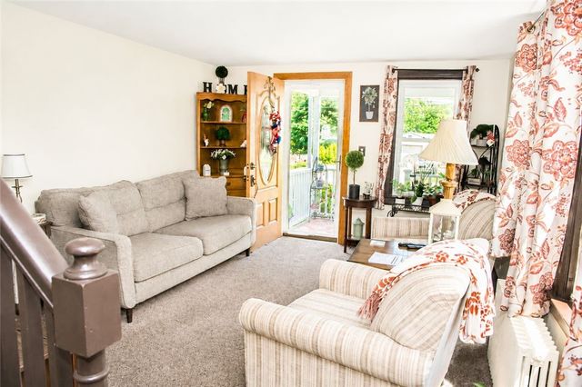 147 Pawtuxet Terrace, West Warwick, RI 02893