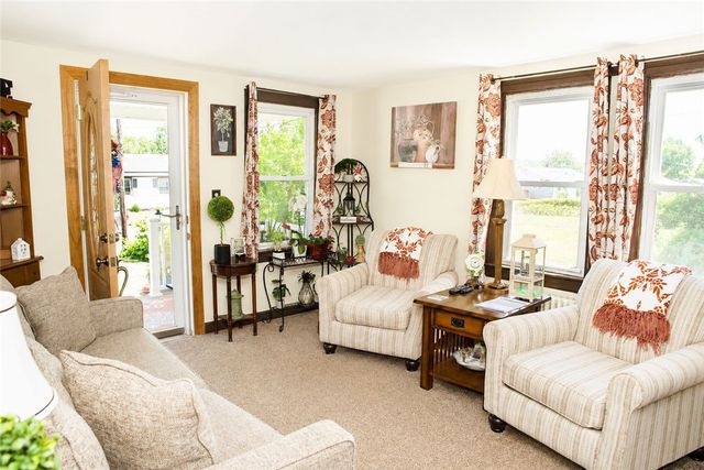 147 Pawtuxet Terrace, West Warwick, RI 02893
