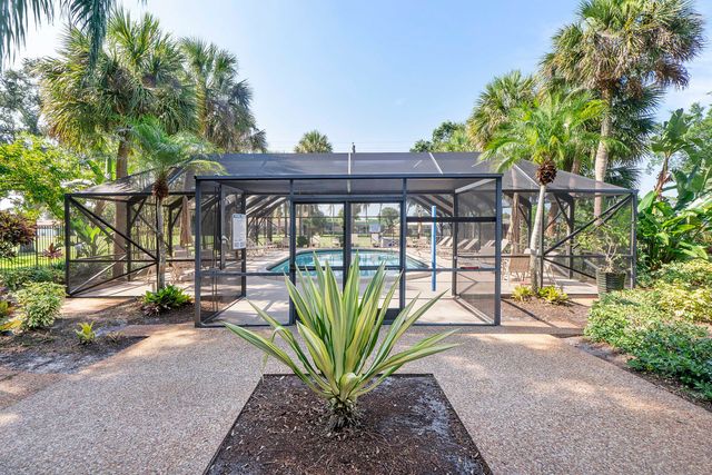 4149 Palm Forest Drive S, Delray Beach, FL 33445