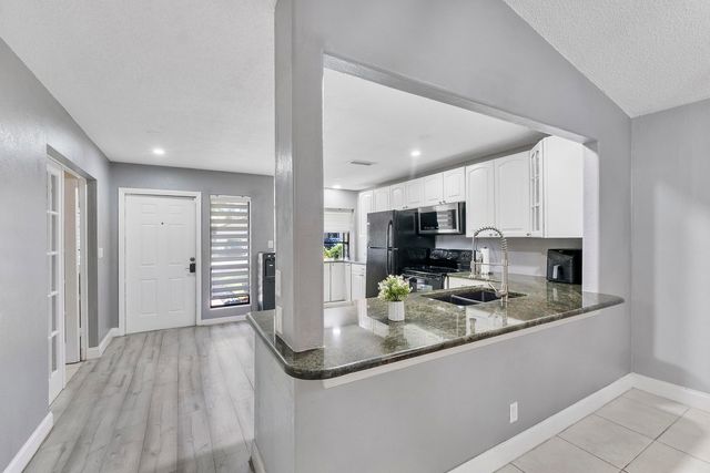 4149 Palm Forest Drive S, Delray Beach, FL 33445
