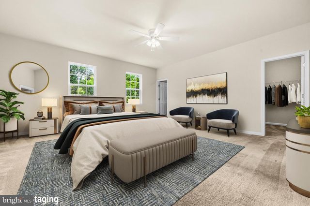 18184 PRESIDIO PL, Round Hill, VA 20141
