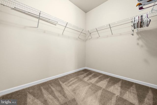 18184 PRESIDIO PL, Round Hill, VA 20141