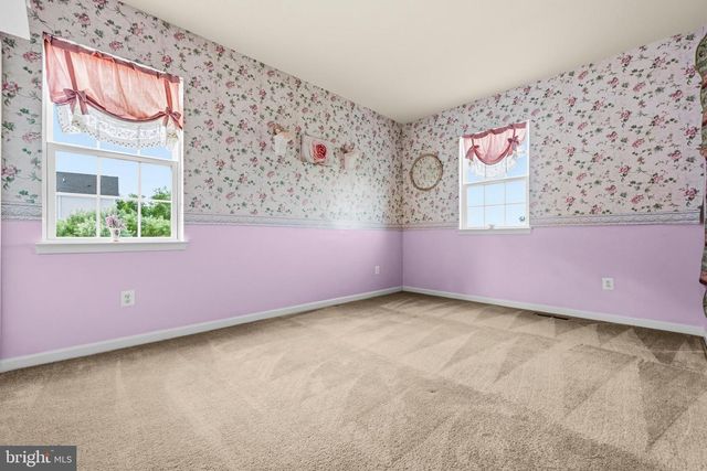 18184 PRESIDIO PL, Round Hill, VA 20141