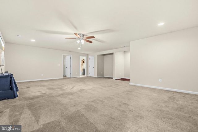 18184 PRESIDIO PL, Round Hill, VA 20141