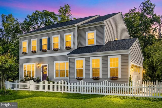 18184 PRESIDIO PL, Round Hill, VA 20141