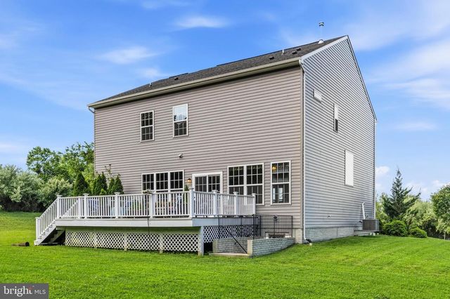 18184 PRESIDIO PL, Round Hill, VA 20141